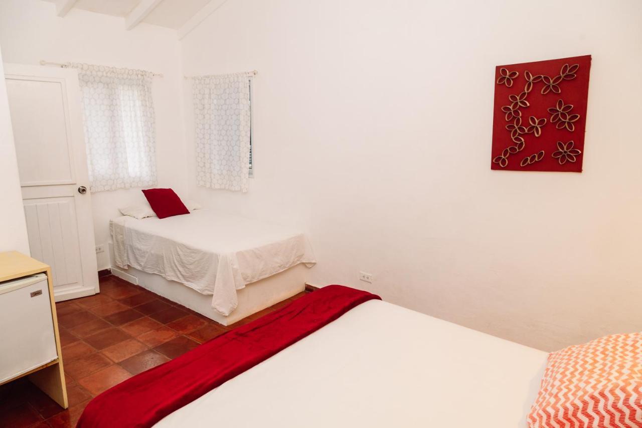Beach Hotel Casa Nina Лас Терренас Экстерьер фото